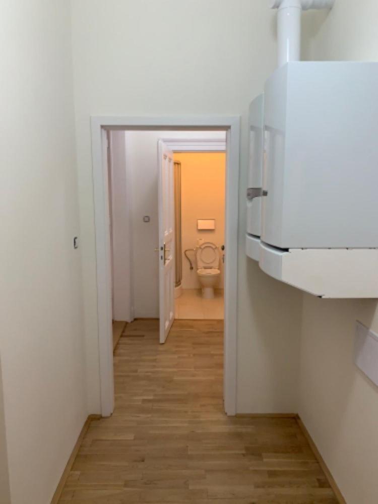 Side Street Apartments Praga Exterior foto